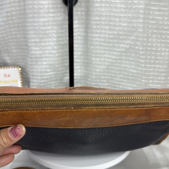 (X1) Dooney & Bourke vintage grained leather crossbody bag 80s, Y2K - Picture 11 of 16